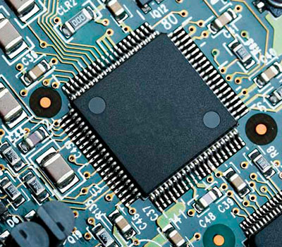 Ensamble de componentes electrónicos | InElectronic